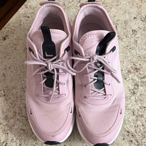 Nike Women’s Pink Athletic Sneakers with Black Accents